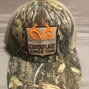 REALTREE LOGO MESH SNAPBACK CAMO CAP HAT BRAND NEW